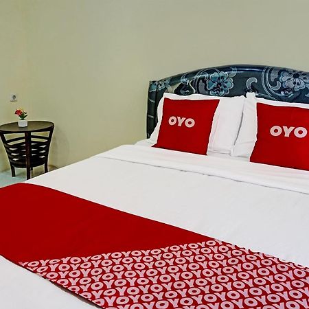 Oyo 91707 Jannah Homestay Syariah Dau Extérieur photo