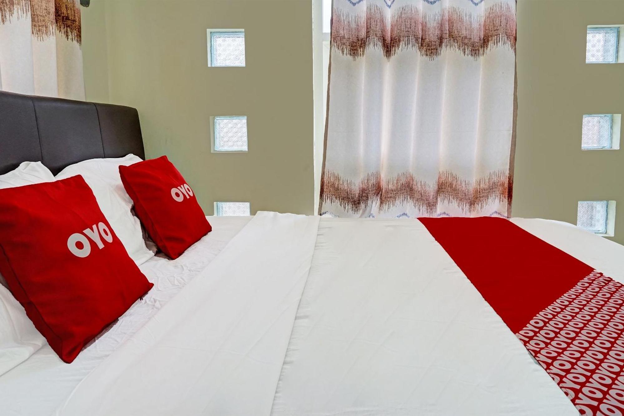 Oyo 91707 Jannah Homestay Syariah Dau Extérieur photo