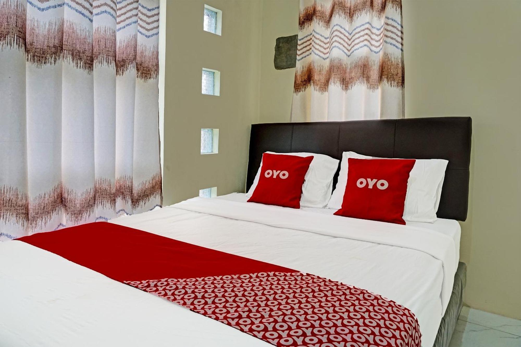 Oyo 91707 Jannah Homestay Syariah Dau Extérieur photo